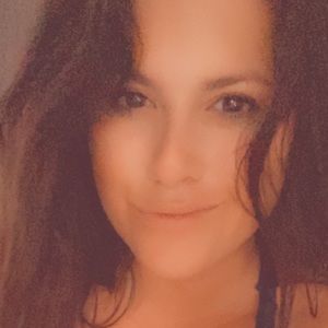 Meet your Posher, Carla